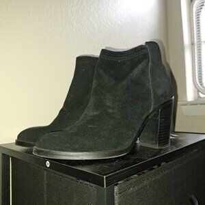 Dolce Vita Black Ankle Boots